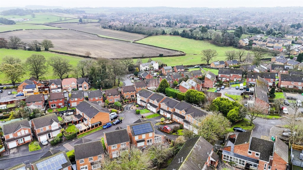 Larch Close, Arnold, NG5