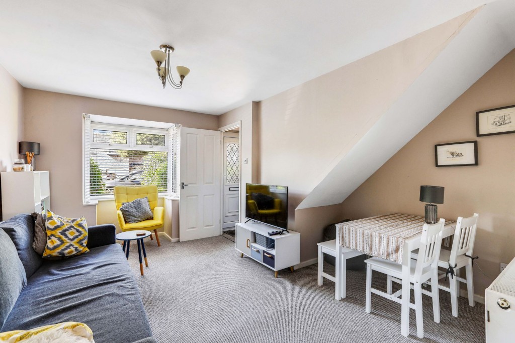 Corsham Gardens, Nottingham, NG3
