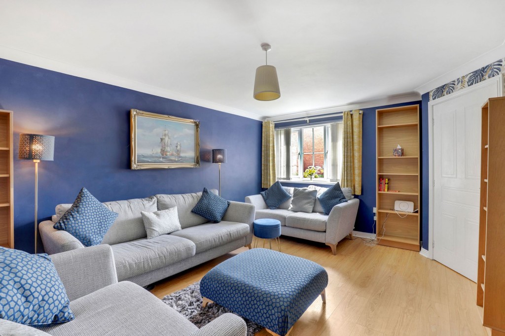 Field Maple Drive, Nottingham, NG7