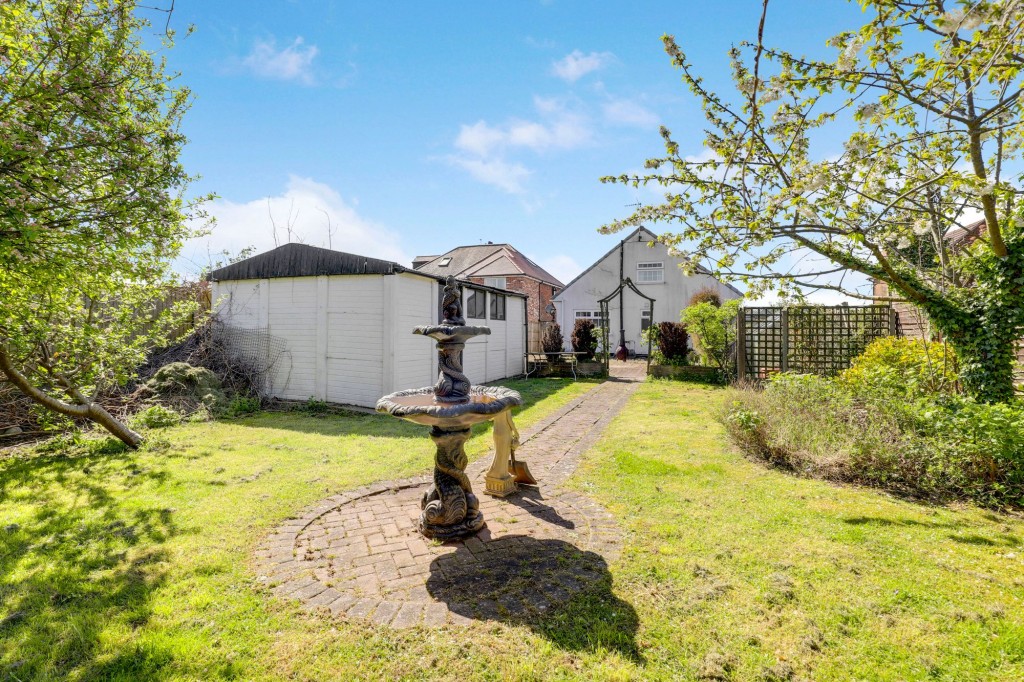 Westdale Lane, Carlton, NG4
