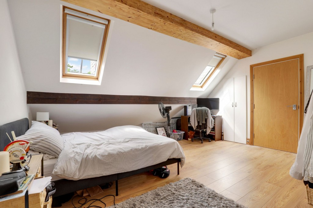 Mapperley Road, Marlborough Hall, NG3