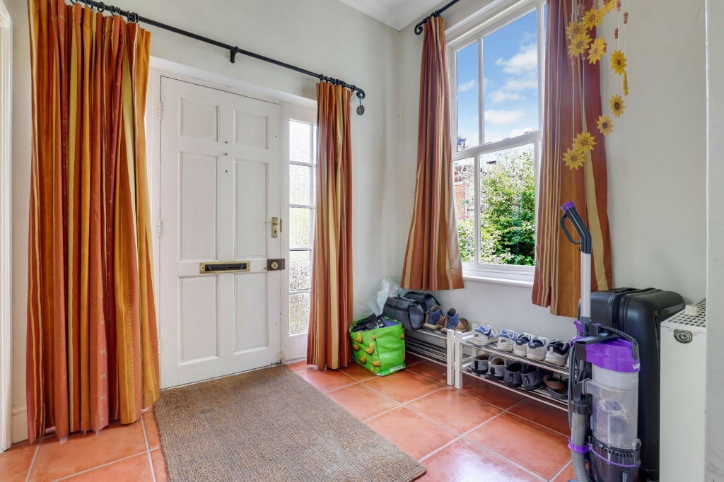 Elm Avenue, Nottingham, NG3
