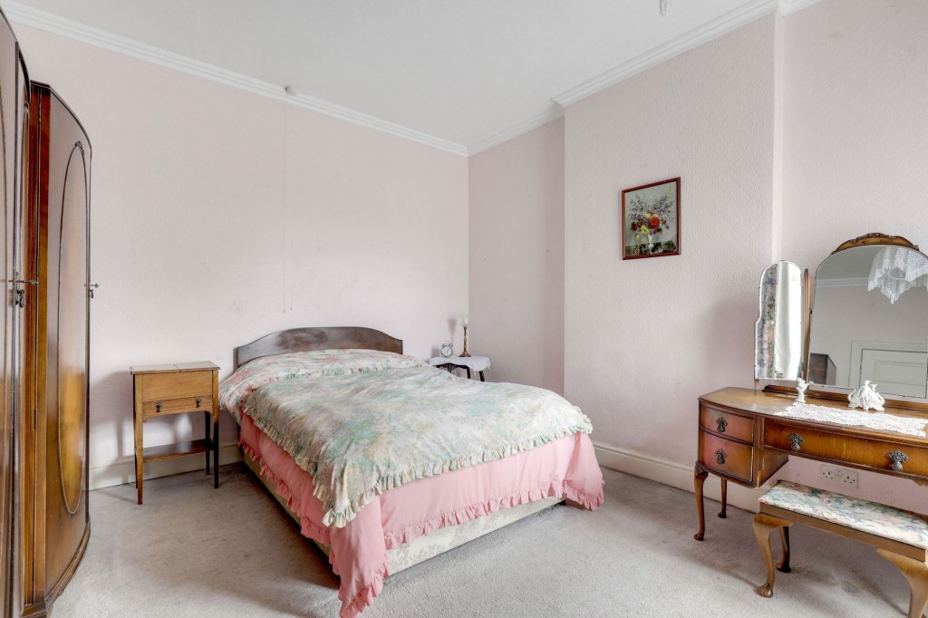 Charnwood Avenue, Long Eaton, NG10