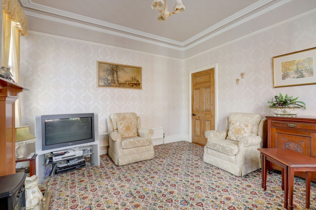 Charnwood Avenue, Long Eaton, NG10