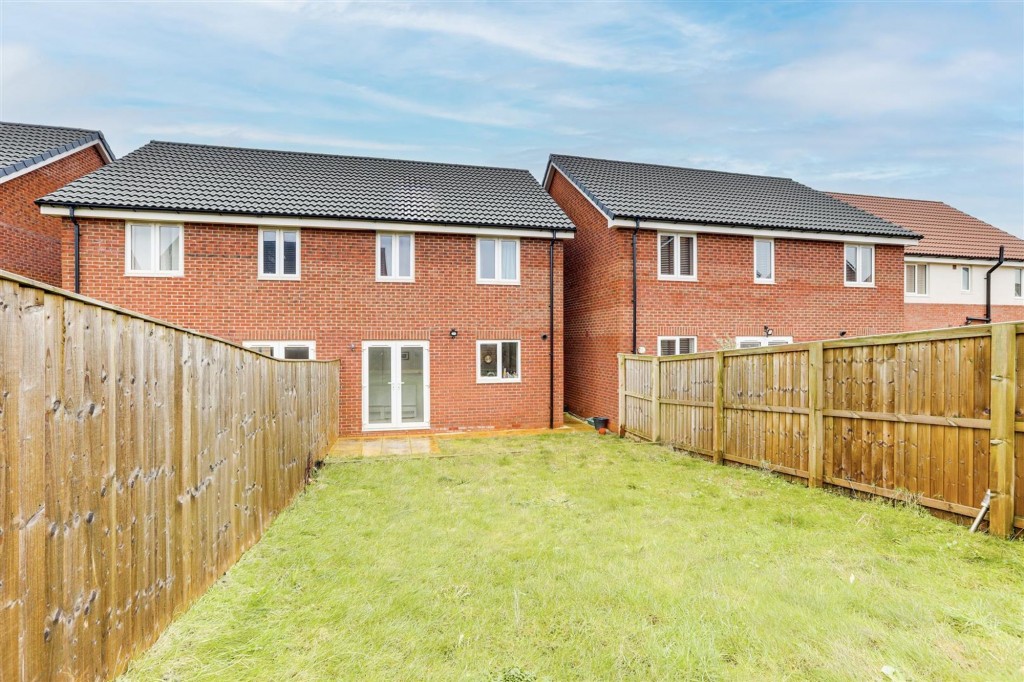 Flying Bedstead Way, Hucknall, NG15
