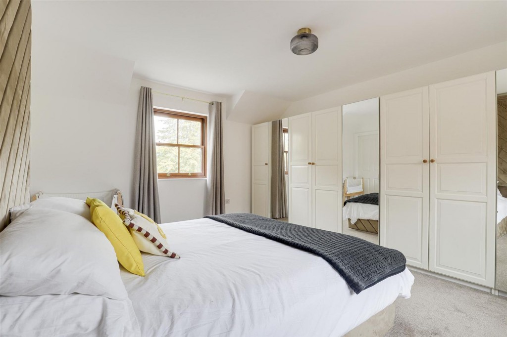 Manor House Close, Wilford, NG11