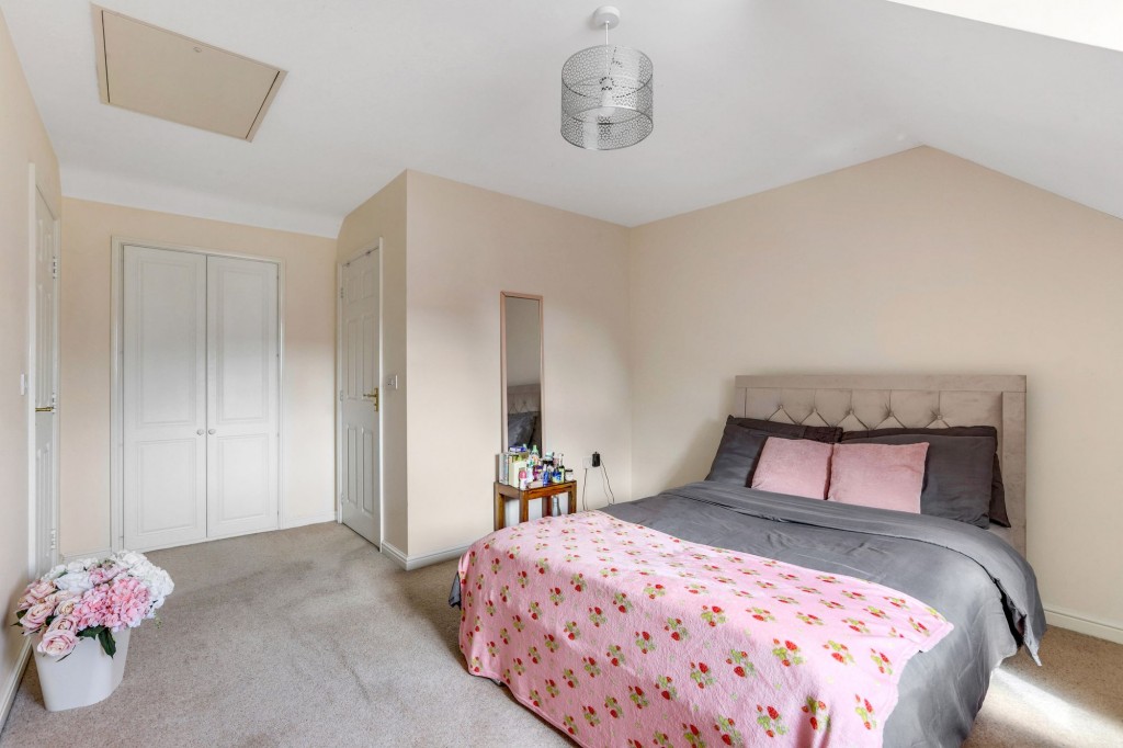 Burberry Avenue, Hucknall, NG15