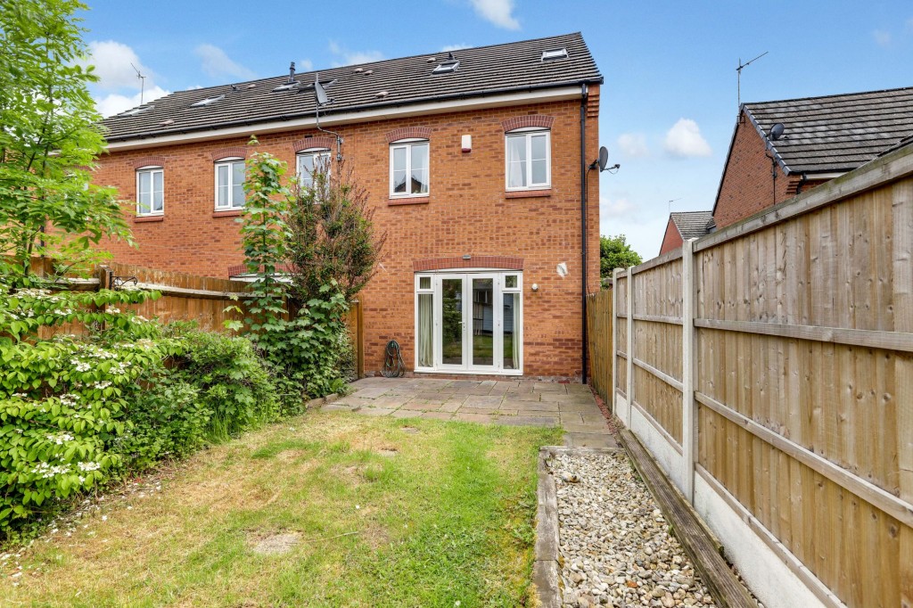 Burberry Avenue, Hucknall, NG15