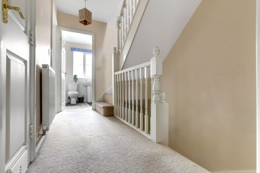 Burberry Avenue, Hucknall, NG15