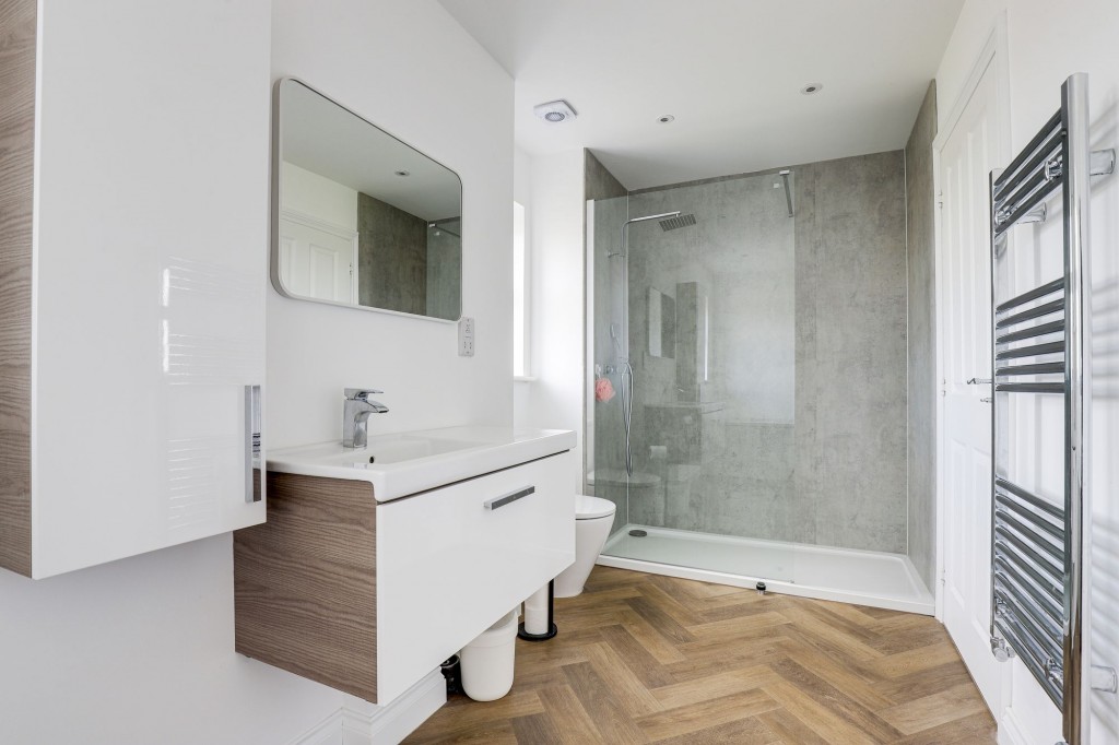 Bradstone Drive, Mapperley, NG3