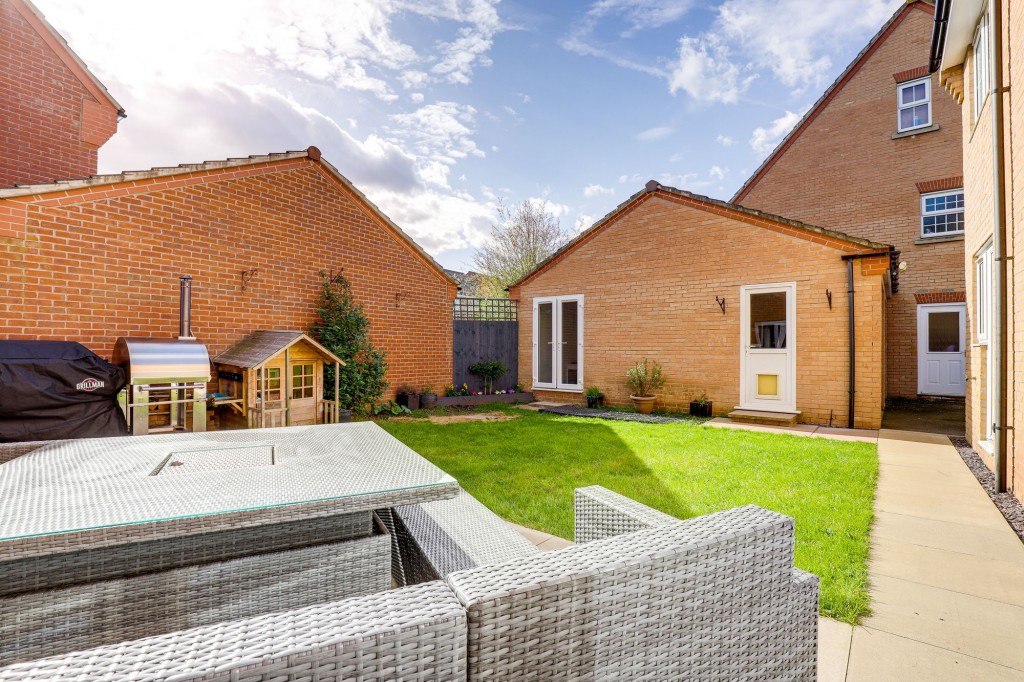 Bradstone Drive, Mapperley, NG3