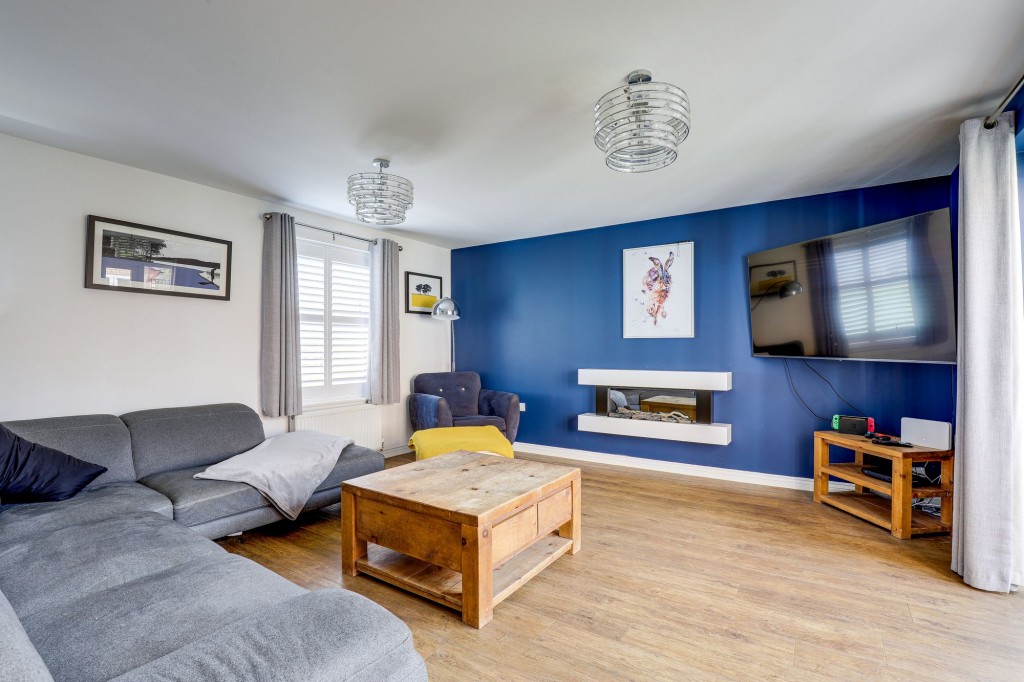 Bradstone Drive, Mapperley, NG3