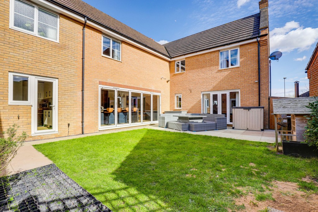 Bradstone Drive, Mapperley, NG3