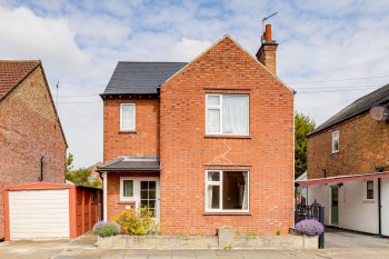 Warwick Road, Long Eaton, NG10