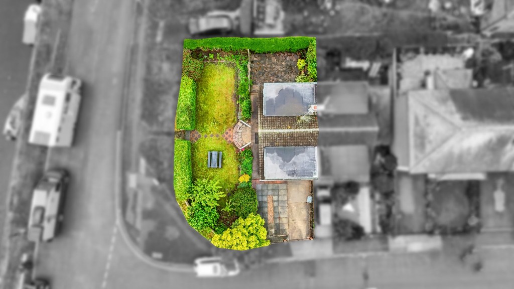 Canal Side, Beeston, NG9