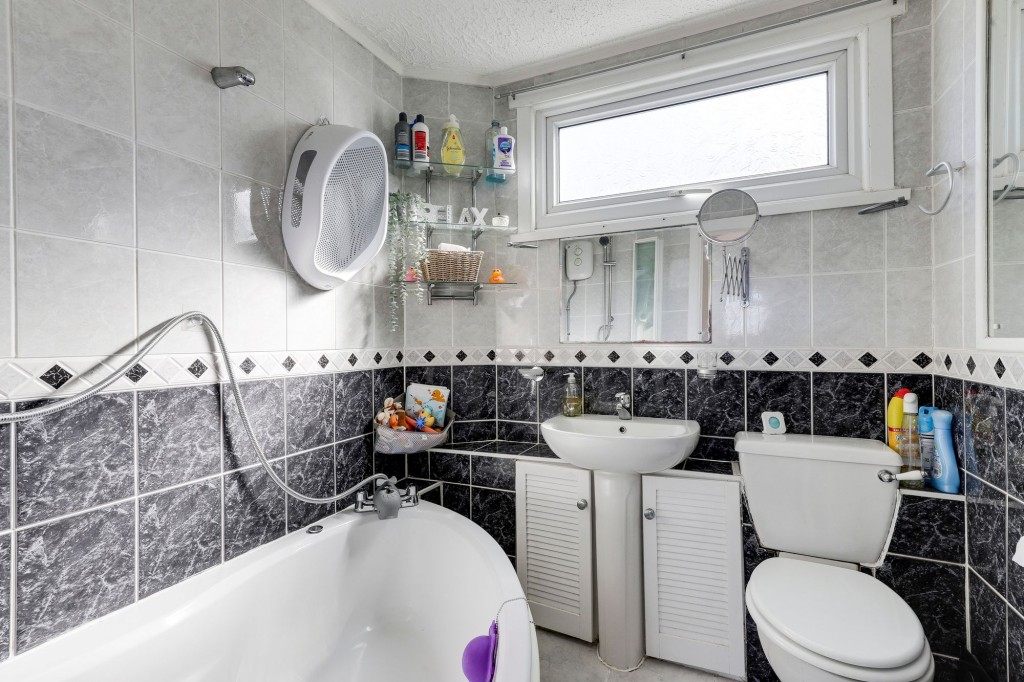 Laver Close, Arnold, NG5