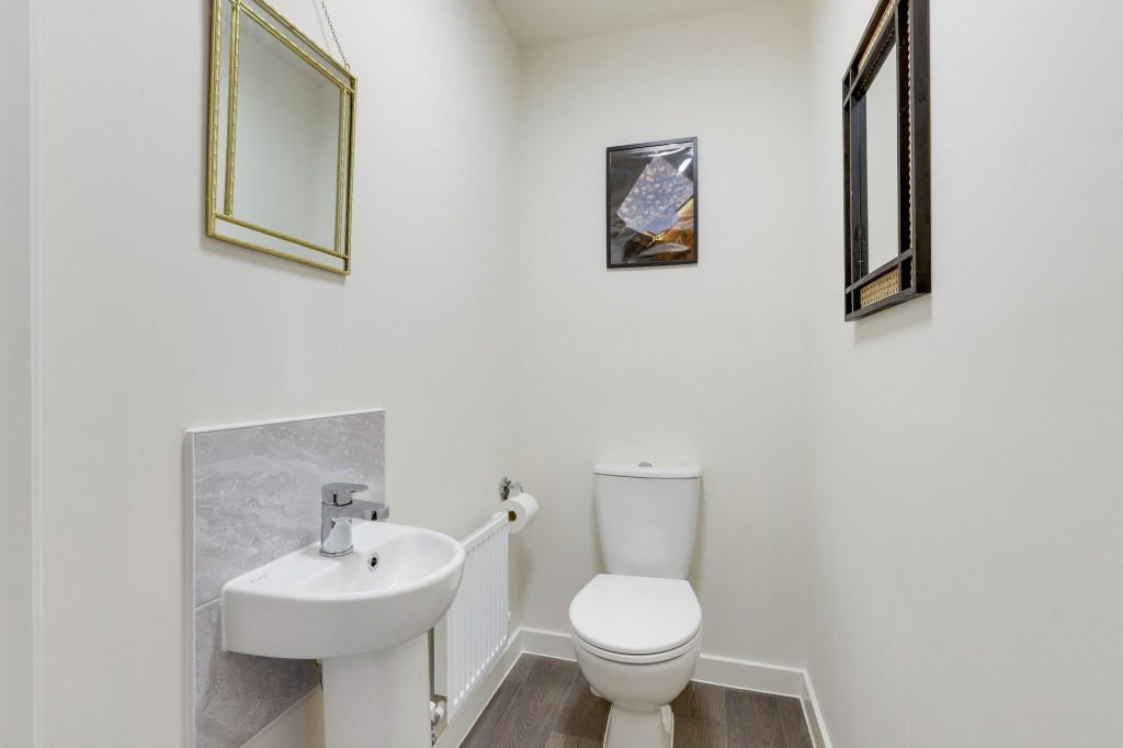 Horwood Drive, Gedling, NG4