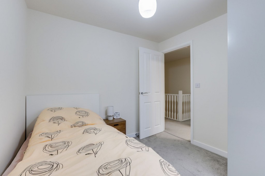 Horwood Drive, Gedling, NG4