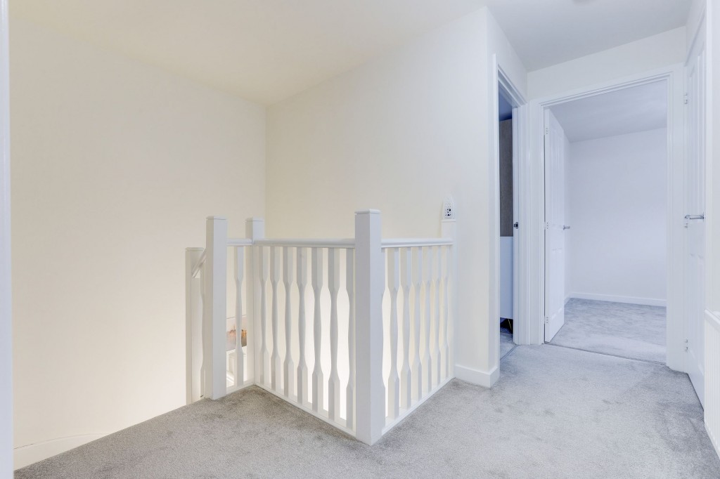 Horwood Drive, Gedling, NG4