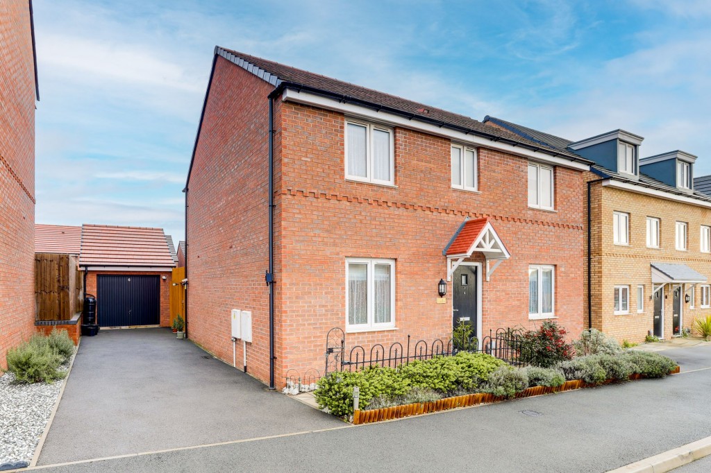 Horwood Drive, Gedling, NG4