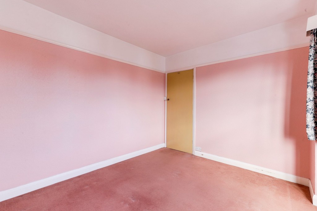 Newlyn Drive, Nottingham, NG8