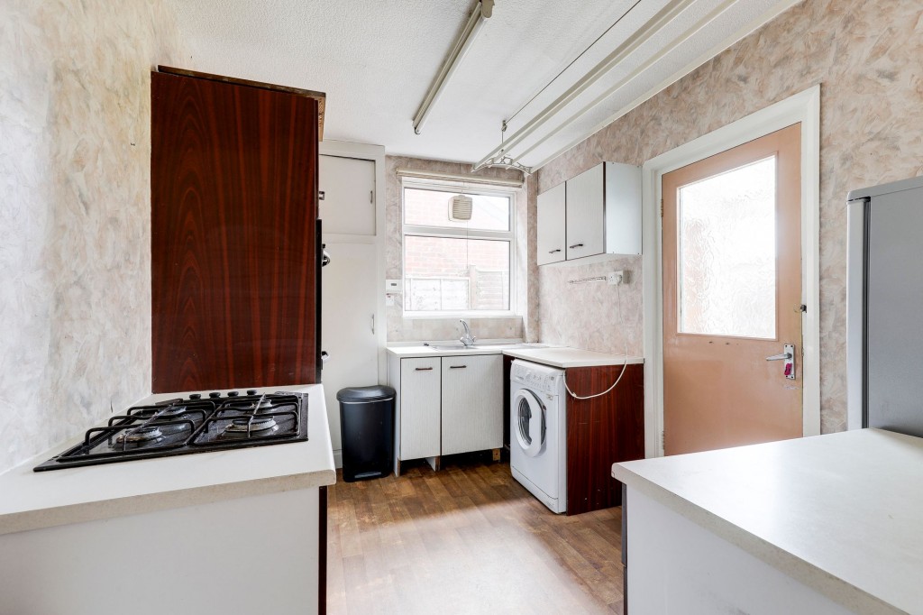 Newlyn Drive, Nottingham, NG8