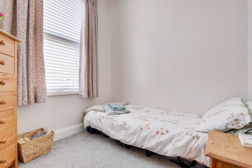 Gedling Road, Carlton, NG4