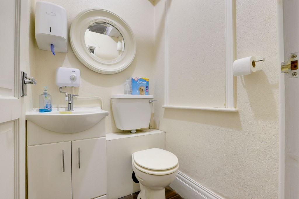 Gedling Road, Carlton, NG4