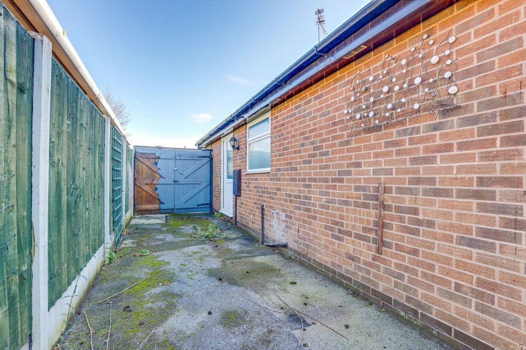 Rugeley Avenue, Long Eaton, NG10
