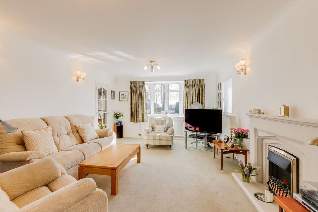 Mapperley Plains, Nottingham, NG3