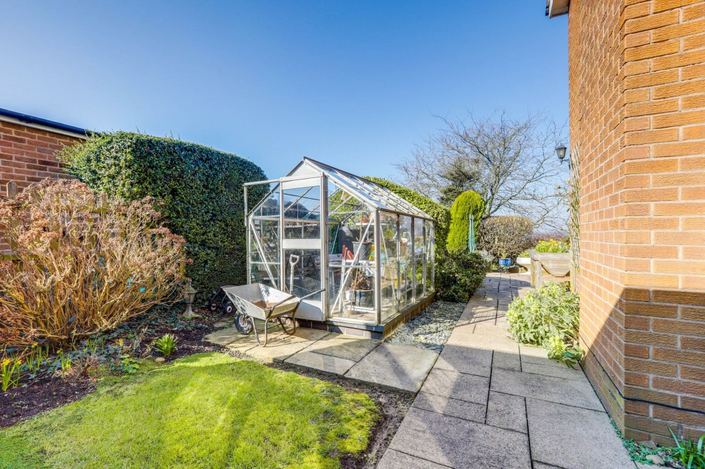 Mapperley Plains, Nottingham, NG3