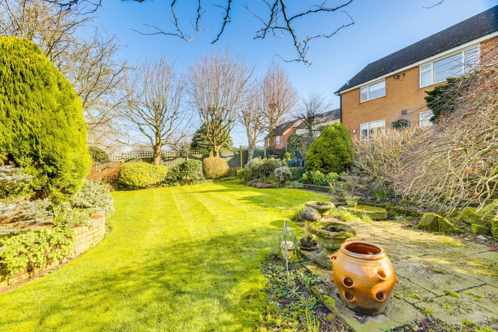 Mapperley Plains, Nottingham, NG3