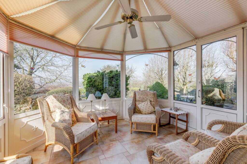 Mapperley Plains, Nottingham, NG3