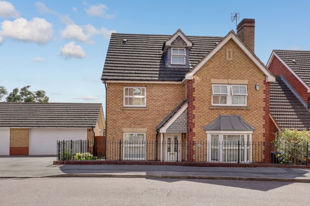 Chelwood Drive, Nottingham, NG3