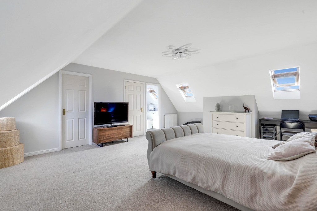 Chelwood Drive, Nottingham, NG3