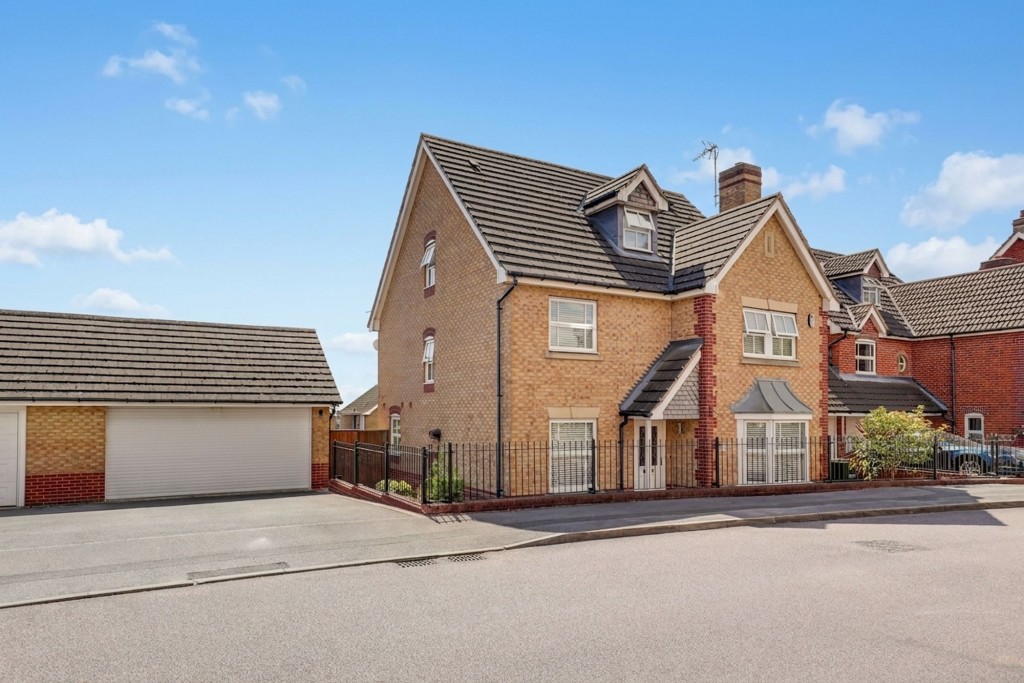 Chelwood Drive, Nottingham, NG3