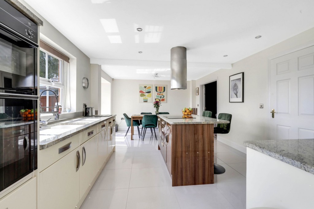 Chelwood Drive, Nottingham, NG3