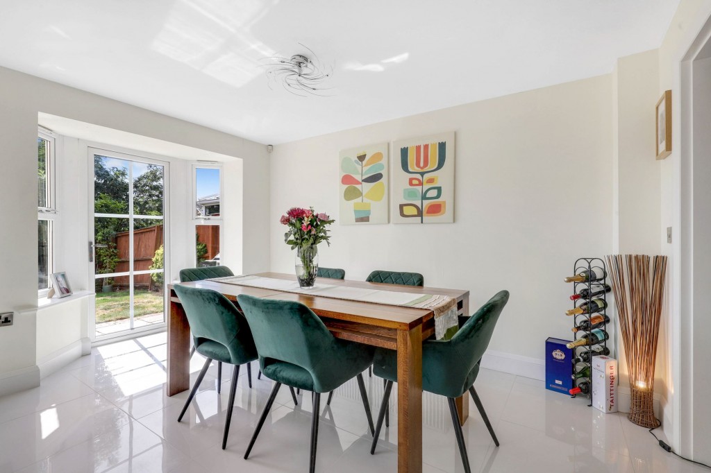 Chelwood Drive, Nottingham, NG3