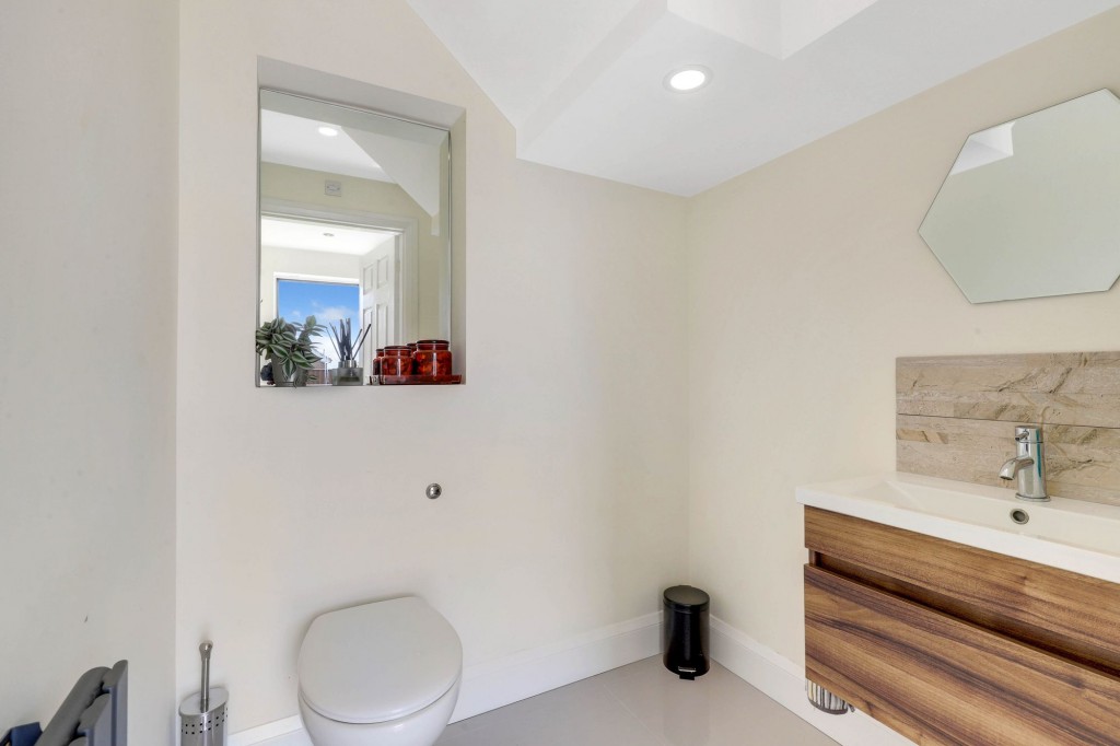 Chelwood Drive, Nottingham, NG3
