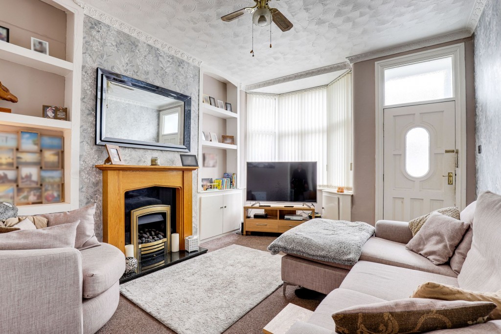 Broomhill Road, Nottingham, NG6