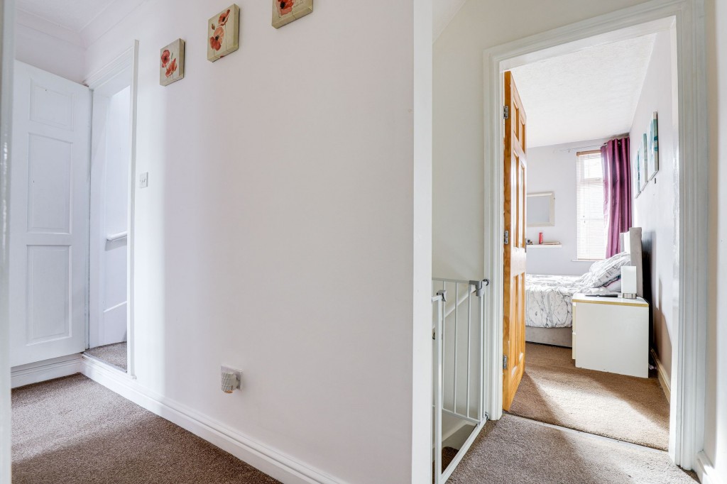 Broomhill Road, Nottingham, NG6