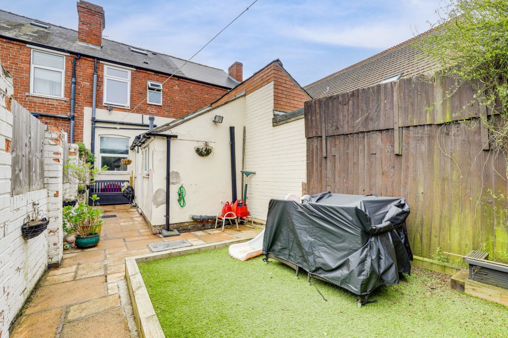 Broomhill Road, Nottingham, NG6