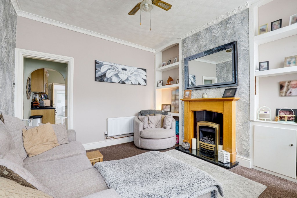 Broomhill Road, Nottingham, NG6