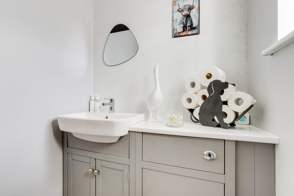 Park Avenue, Hucknall, NG15