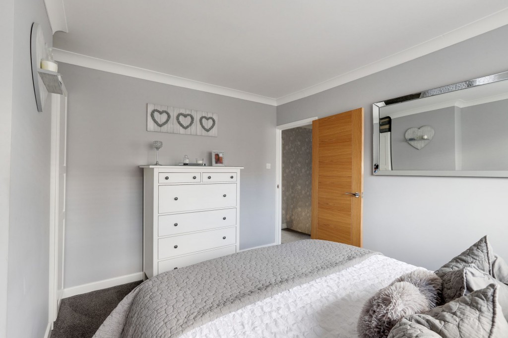 Park Avenue, Hucknall, NG15