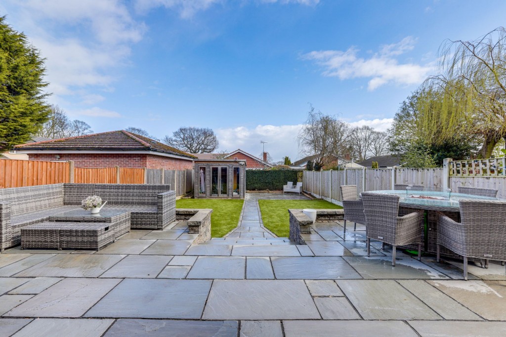 Park Avenue, Hucknall, NG15