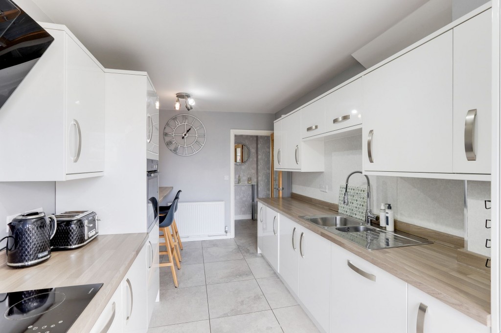 Park Avenue, Hucknall, NG15