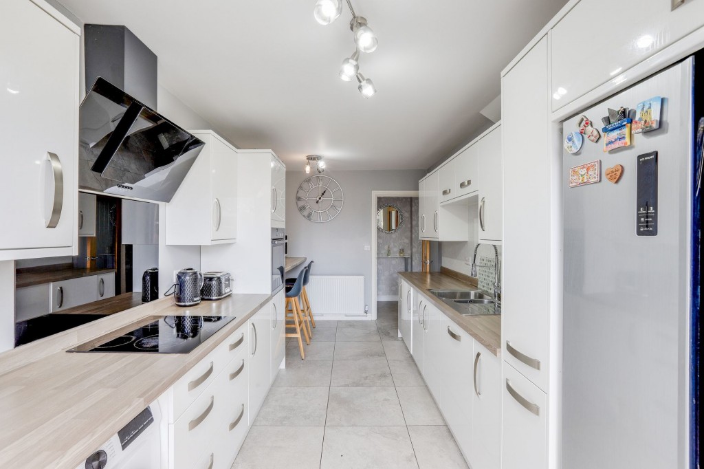 Park Avenue, Hucknall, NG15