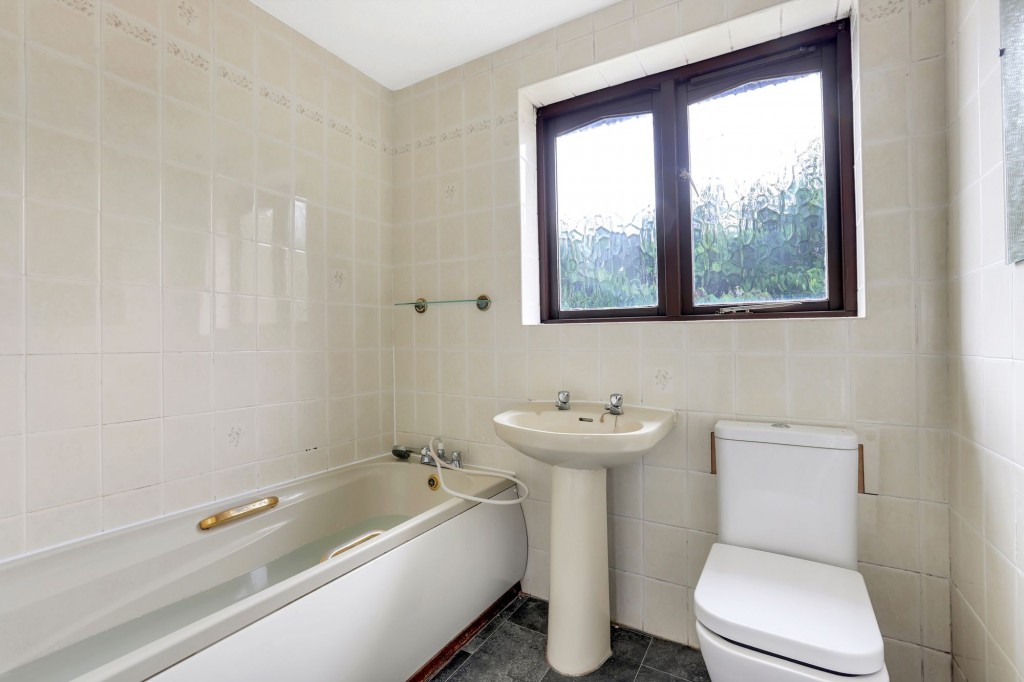 Holborn Close, Nuthall, NG16