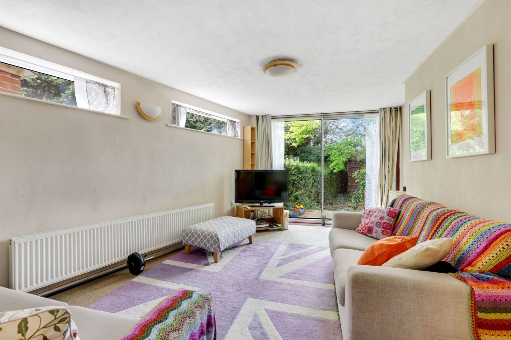 Hillside Crescent, Beeston, NG9